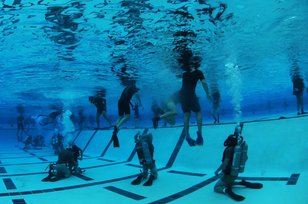 Breath hold training Navy Seals